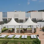 Jeni & Restaurant Hotel Es Mercadal