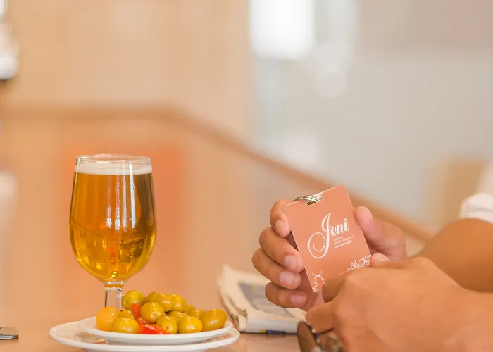 Jeni & Restaurant 3* Es Mercadal