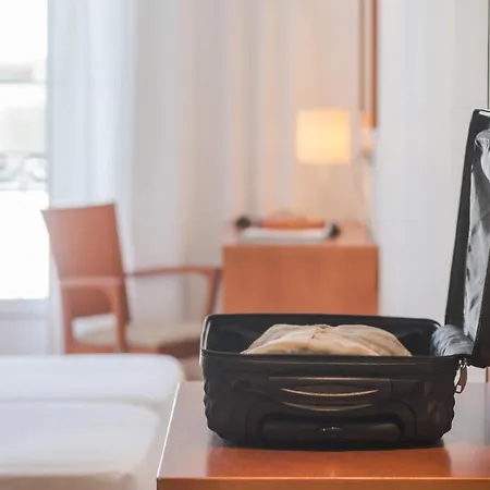 Hotel Jeni & Restaurant 3*