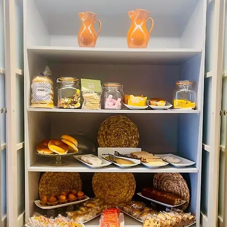 Jeni & Restaurant إيز ميركاذال