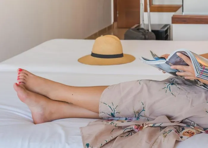 Hotel Jeni & Restaurant