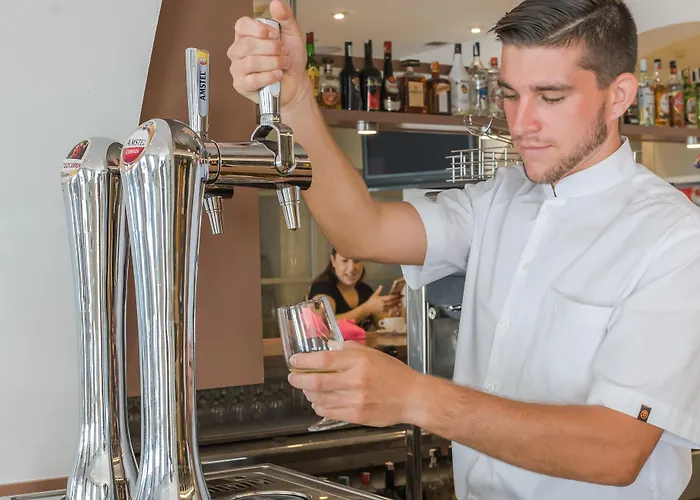 Hotel Jeni & Restaurant