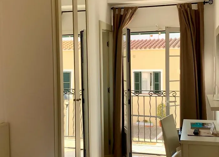 Hotel Jeni & Restaurant Es Mercadal