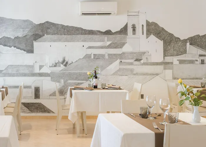 Hotel Jeni & Restaurant