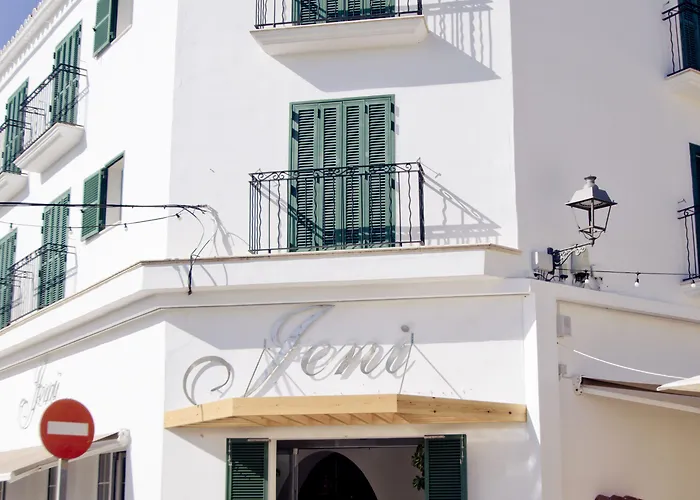 Jeni & Restaurant Es Mercadal