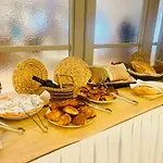 Jeni & Restaurant ホテル